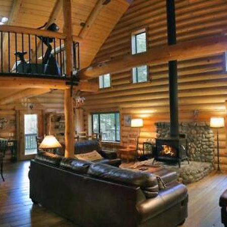 Eagles Nest - Natural Log Cabin With Guest House آيديلوايل المظهر الخارجي الصورة