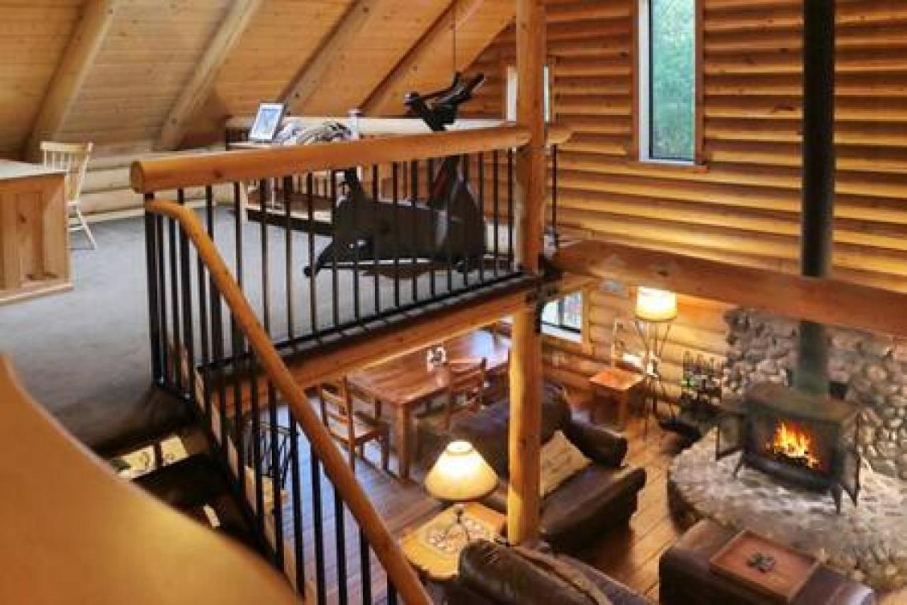 Eagles Nest - Natural Log Cabin With Guest House آيديلوايل المظهر الخارجي الصورة